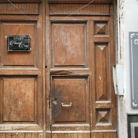 House Emy In Central Napoli Exterior foto